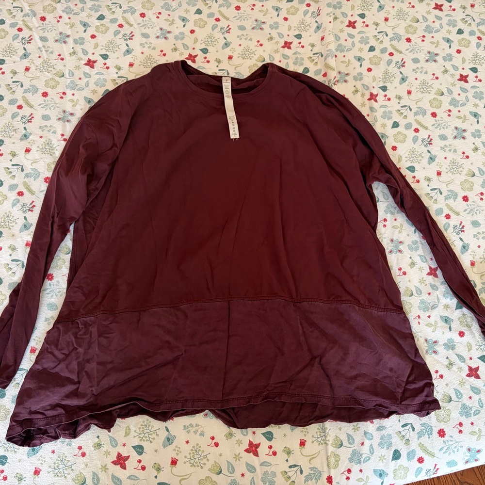 Lululemon Women's Burgundy Long Sleeve Top